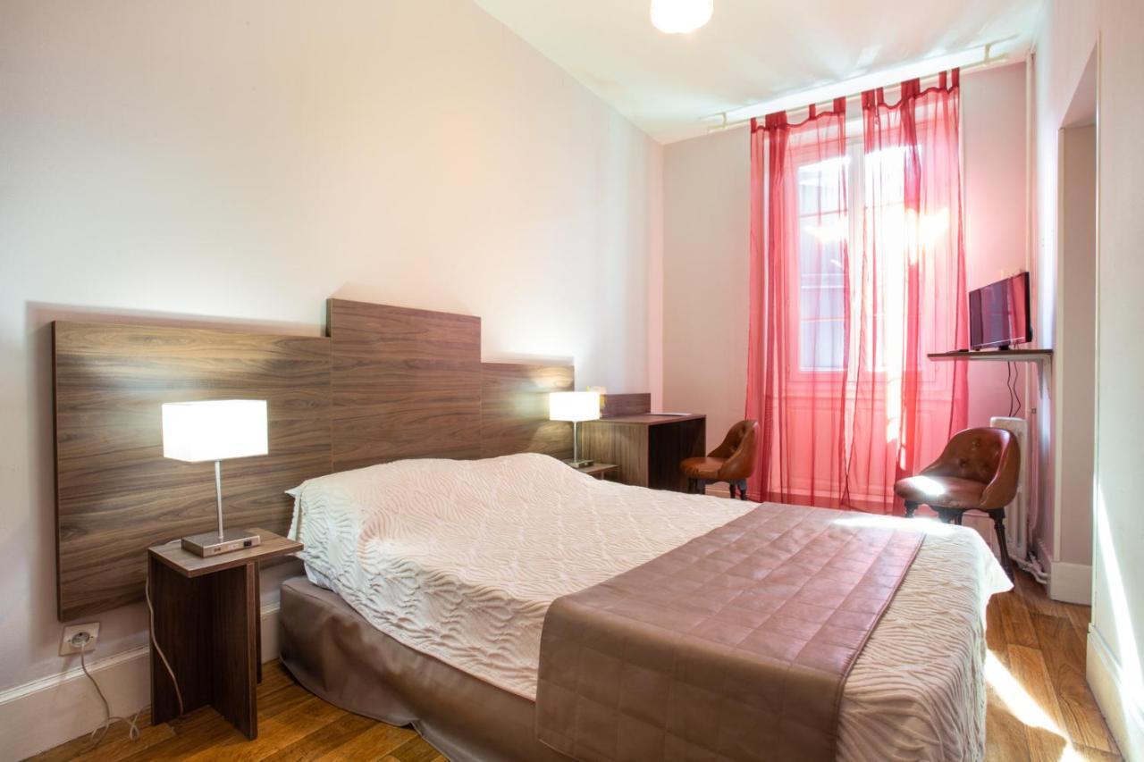 Logis Hotels - Hotel Le Boulevard Mazamet Εξωτερικό φωτογραφία