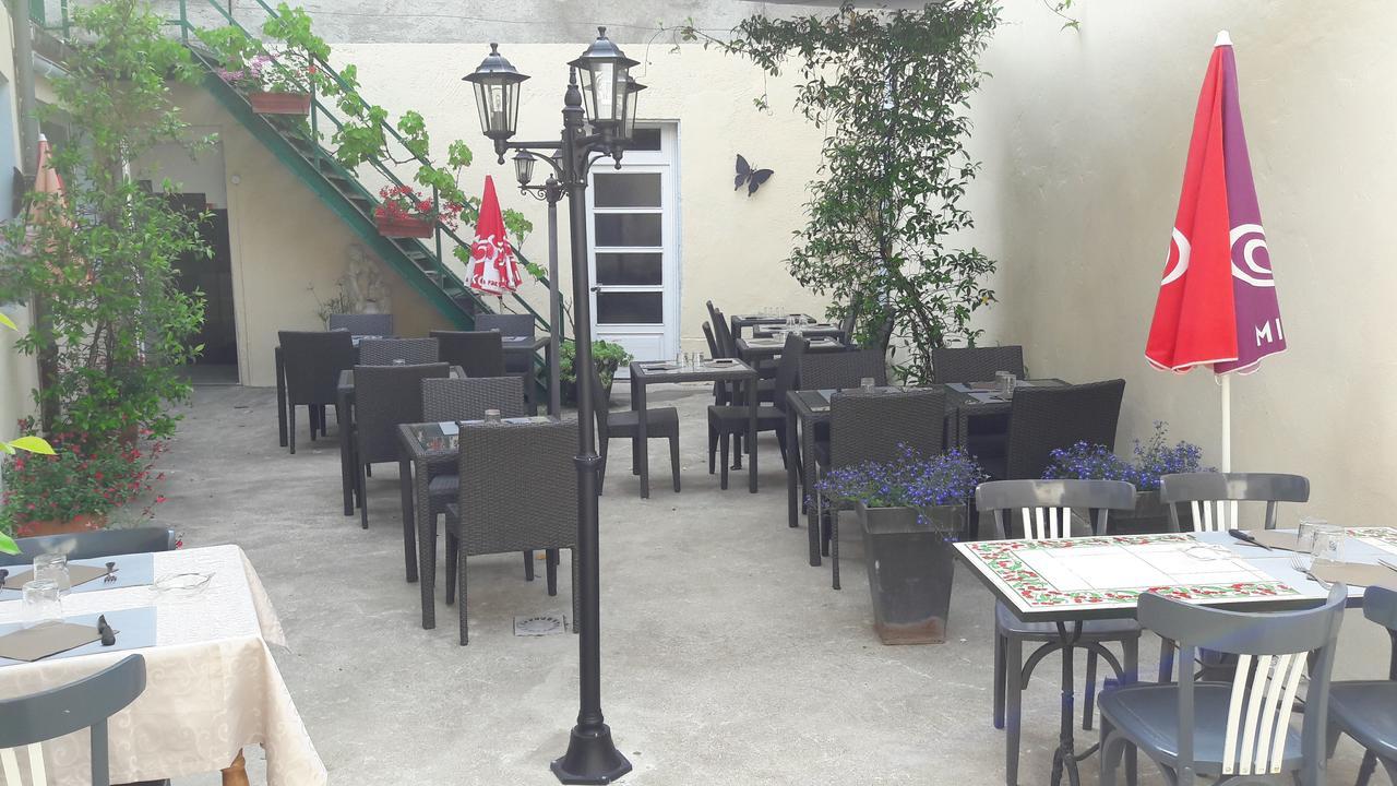 Logis Hotels - Hotel Le Boulevard Mazamet Εξωτερικό φωτογραφία